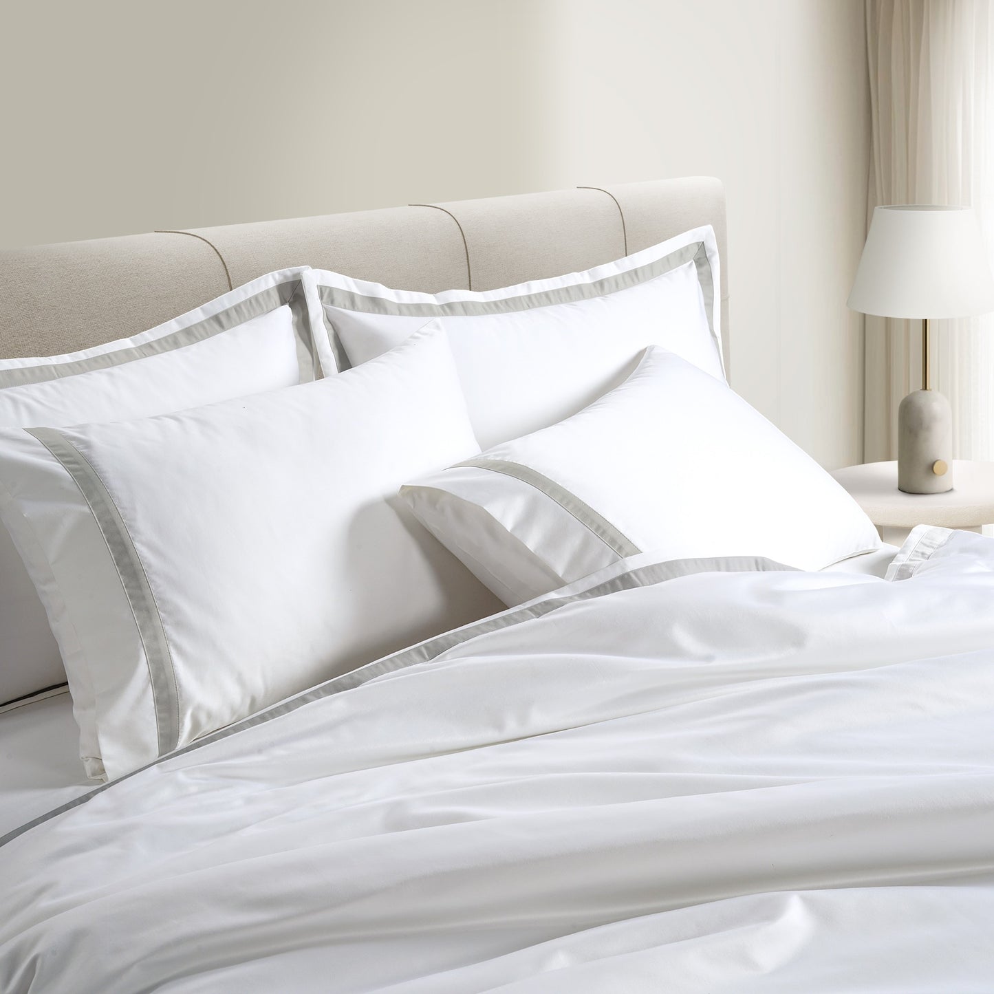 800 Thread Count Egyptian Cotton Heiress Bedding Set - White and Lunar Grey
