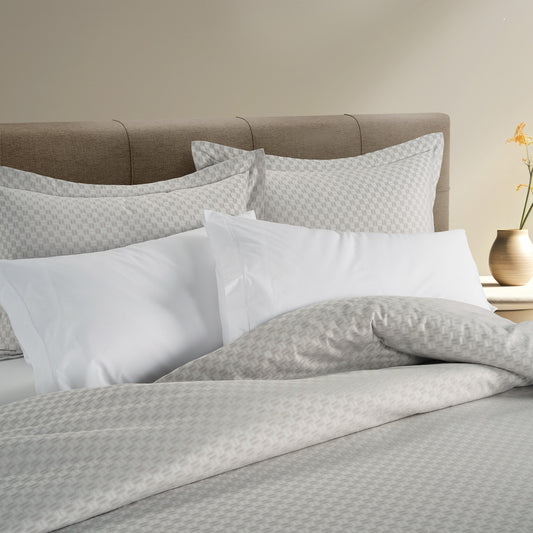 300 Thread Count Princeval Bedding Set - Lunar