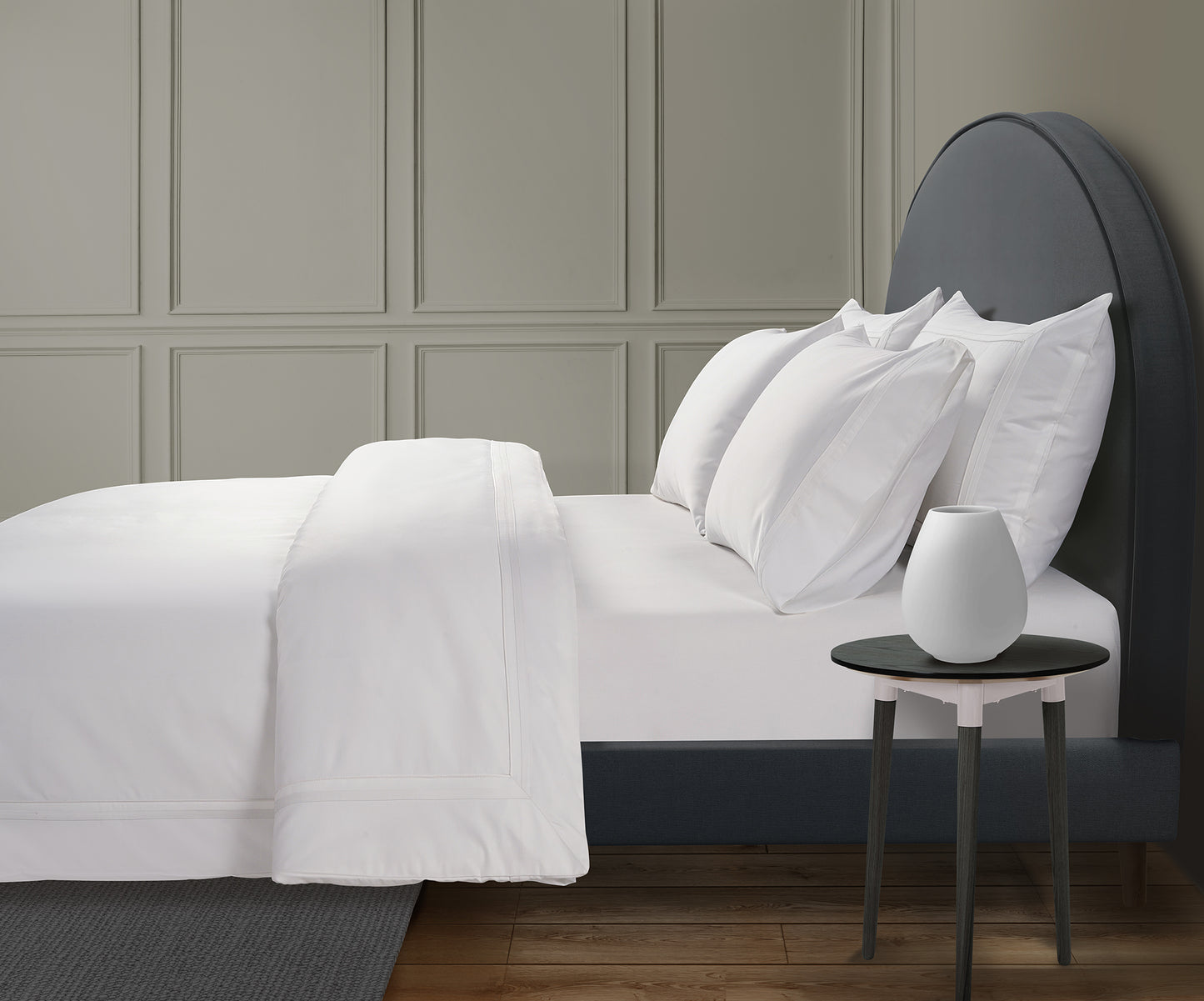 800 Thread Count Egyptian Cotton Royalton Lux Buttery Smooth Duvet Cover - Brilliant White