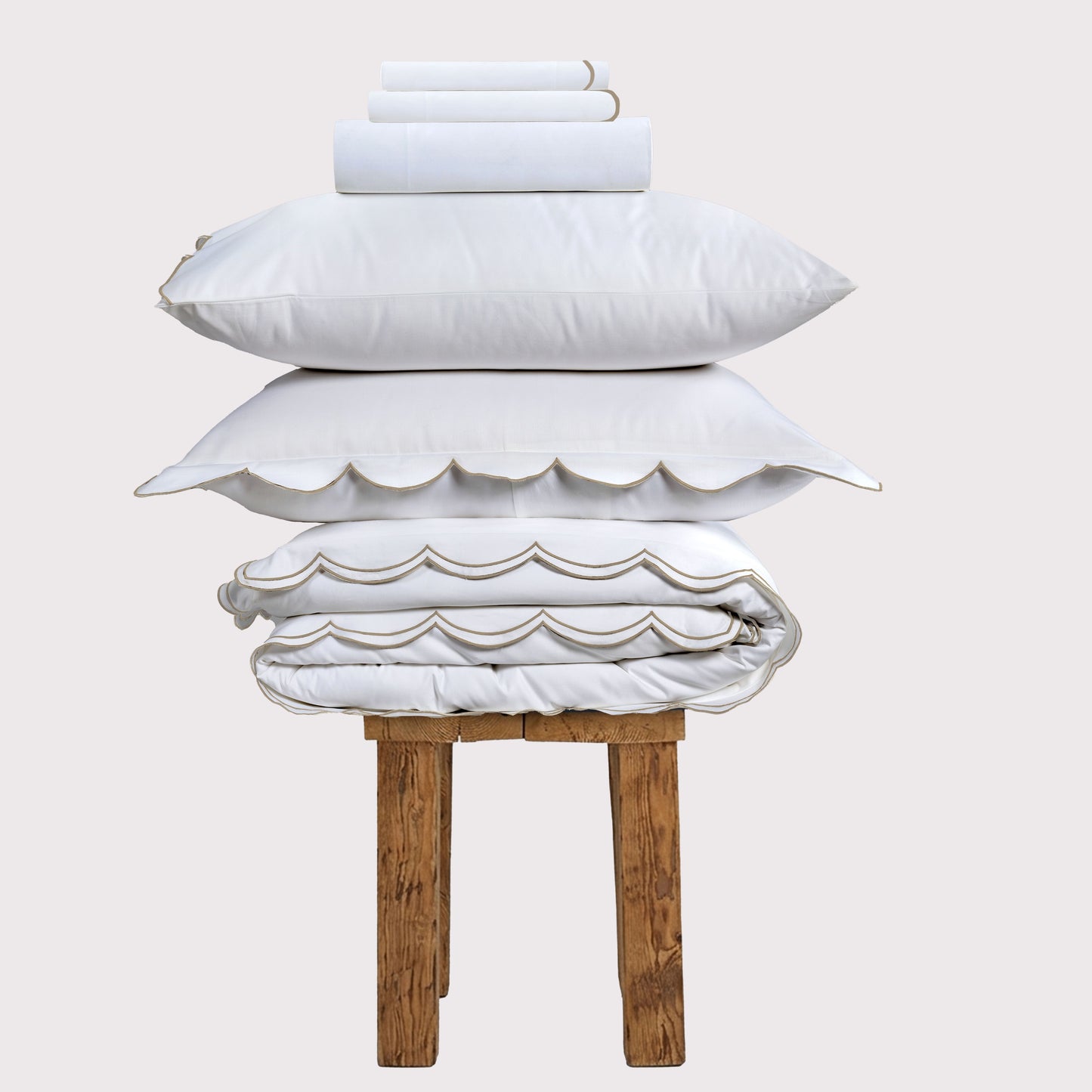 800 Thread Count Egyptian Cotton Sophie Bedding Set - Brilliant White and Bone