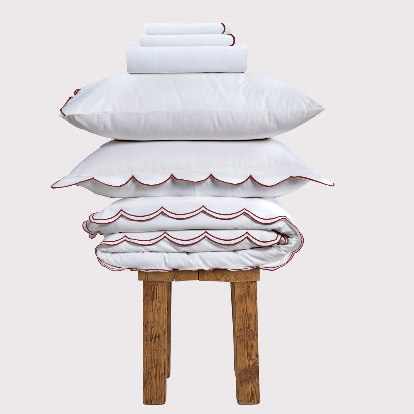 800 Thread Count Egyptian Cotton Sophie Bedding Set - Brilliant White and Dark Burgundy