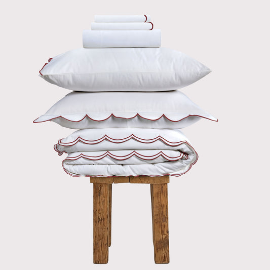 800 Thread Count Egyptian Cotton Sophie Bedding Set - Brilliant White and Dark Burgundy