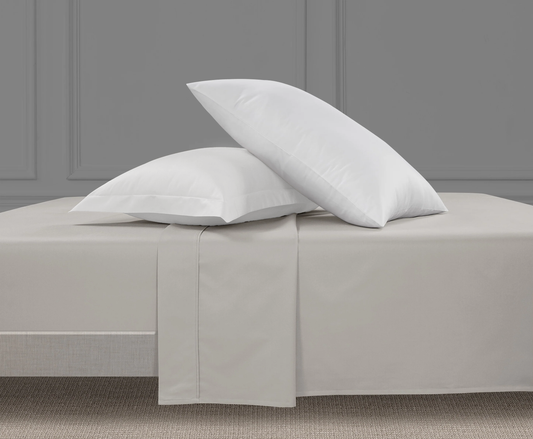 800 Thread Count Grand Splendour LUXE Sheet Set - Oyster Mushroom with White Bedding