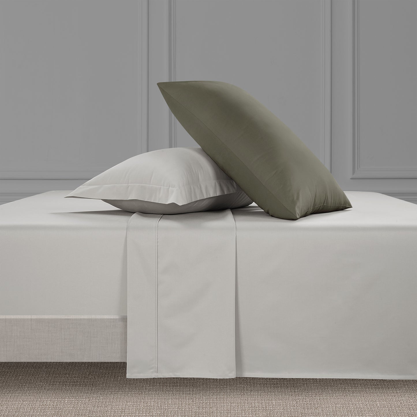 800 Thread Count Grand Splendour LUXE Sheet Set - Sage Green with Oyster Mushroom Bedding