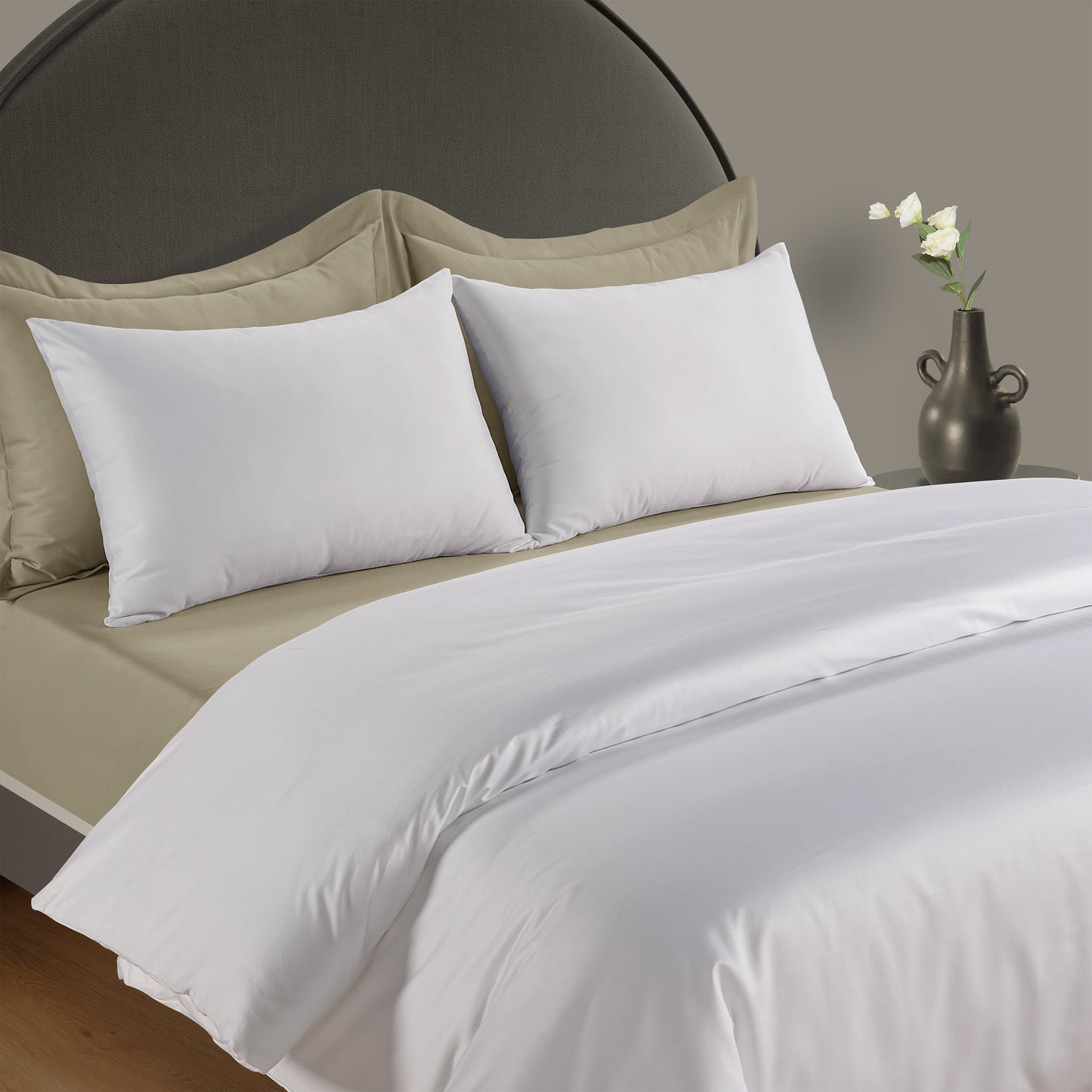 800 Thread Count Grand Splendour LUXE - White with Oatmeal Bedding Set